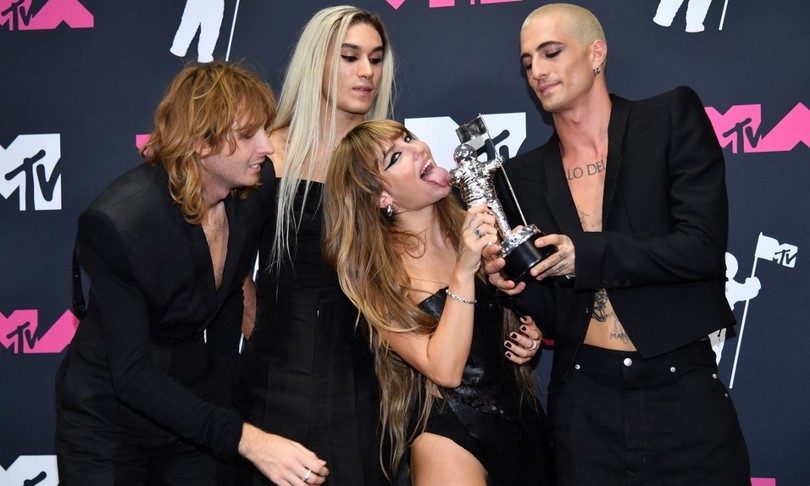 mtv awards best rock video the loneliest maneskin